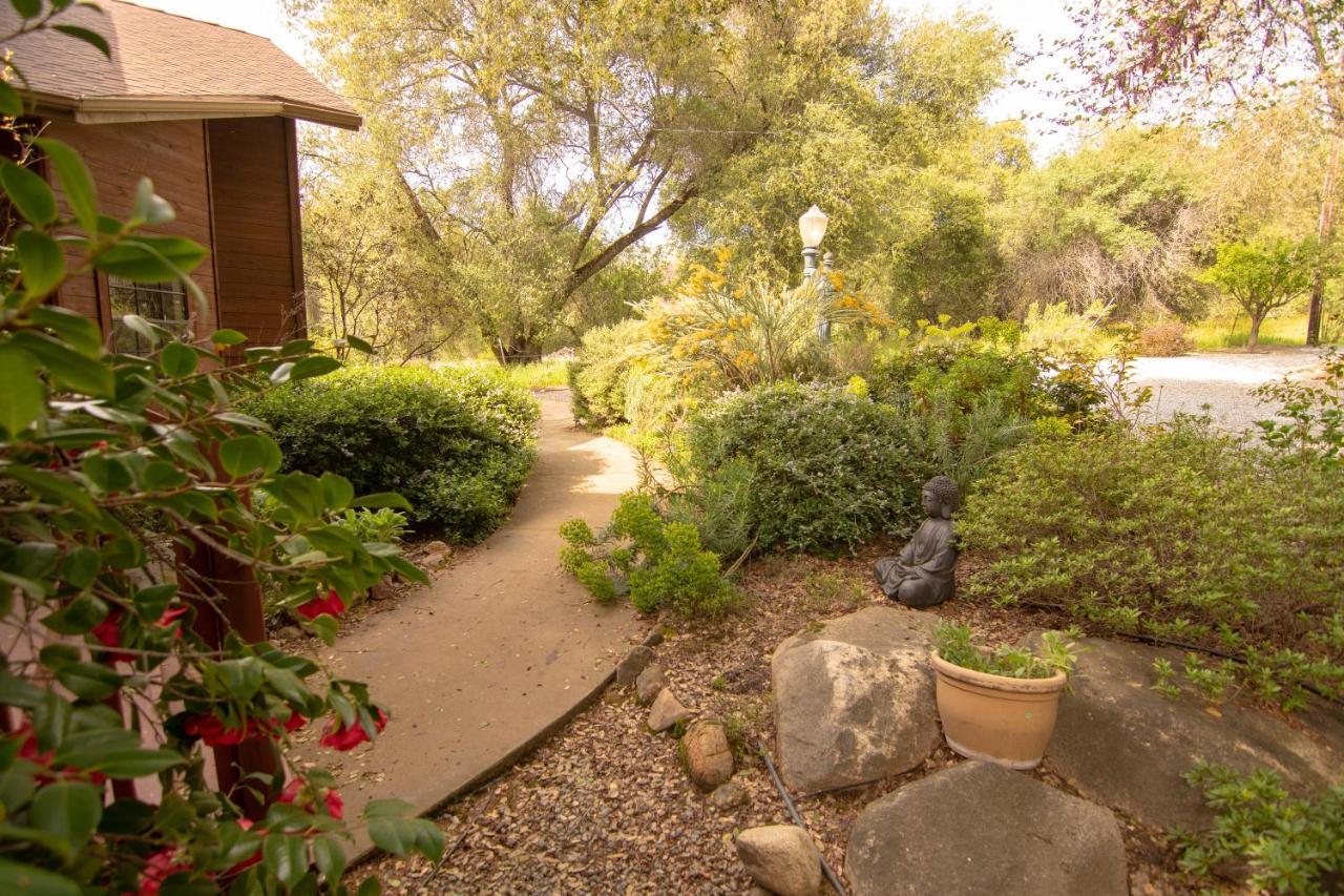 Sequoia South Fork Retreat Villa Three Rivers Exterior photo
